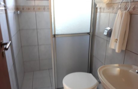 Pousada Portal da Barra - Ap 04 - banheiro
